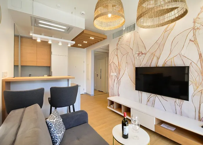 Klif Shellter Rogowo (Gryfice)